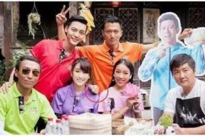 娱乐圈吃瓜手,明星背后的那些事儿