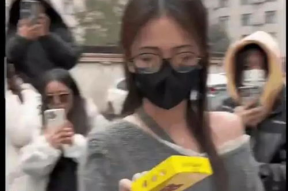 娱乐八卦事件爆料吃瓜,明星隐私大曝光，吃瓜群众狂欢时刻！