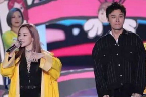 娱乐圈吃瓜视频直播,娱乐圈吃瓜视频背后的真相与笑料