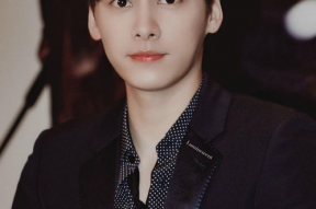 娱乐吃瓜酱李易峰,娱乐吃瓜酱的甜蜜诱惑