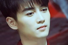 娱乐吃瓜男明星头发,揭秘男明星头发的秘密与魅力